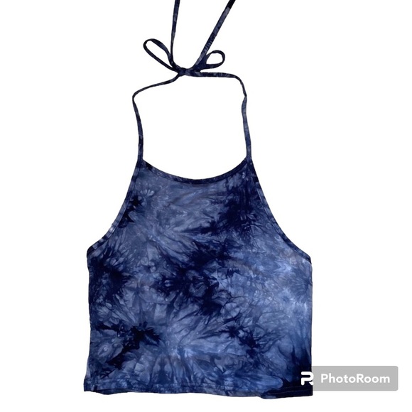 Tops - Shades of Blue Tie Dye Halter Top With Tie Neck Size Small